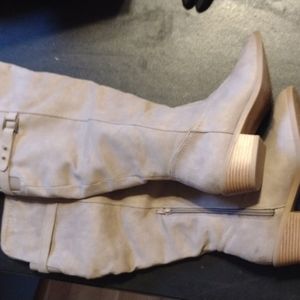 Size 8 Taupe tall boots